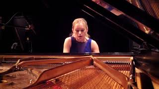 Piano Concerto in A minor (desde 1´29´´)