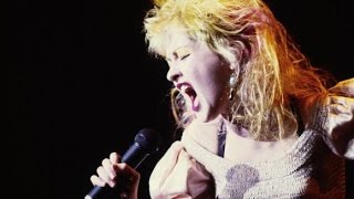 Live in Paris (2´)
