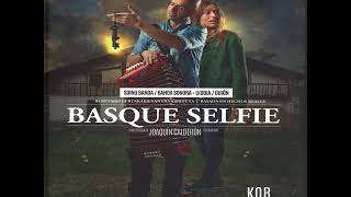 Basque Selfie