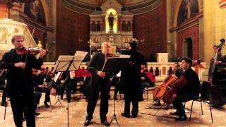Concerto for 2 violins & orchestra in a-minor, RV 522, II Movt