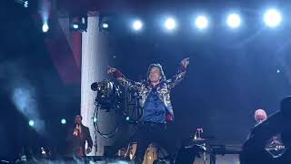 2021 Las Vegas Full Concert (desde 3´39´´)